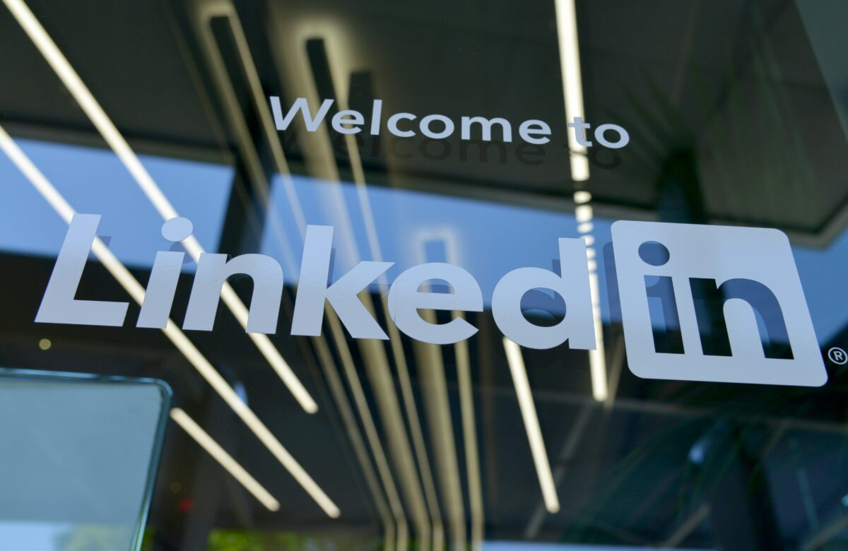  Profil LinkedIn : faut-il vraiment le mettre à jour régulièrement ?